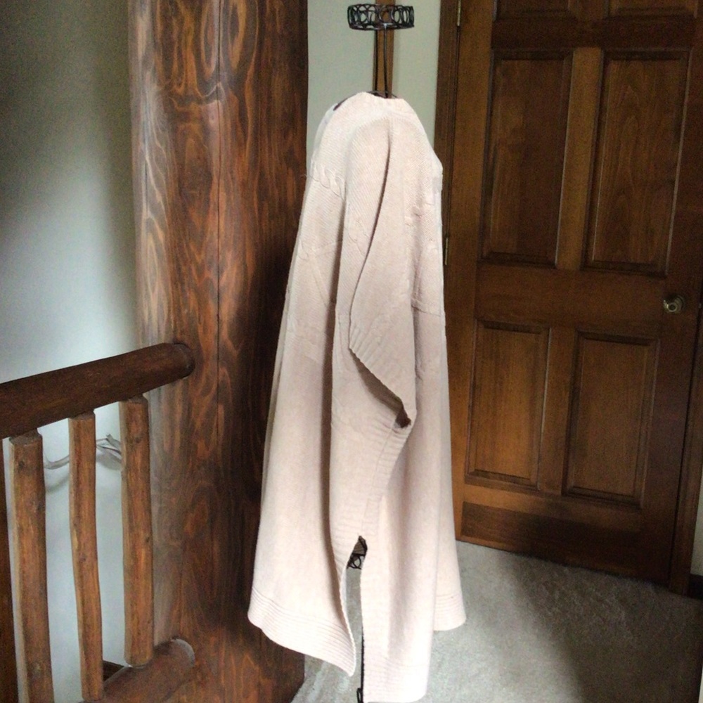 Chaps Poncho, S/M oatmeal - Picture 3 of 5